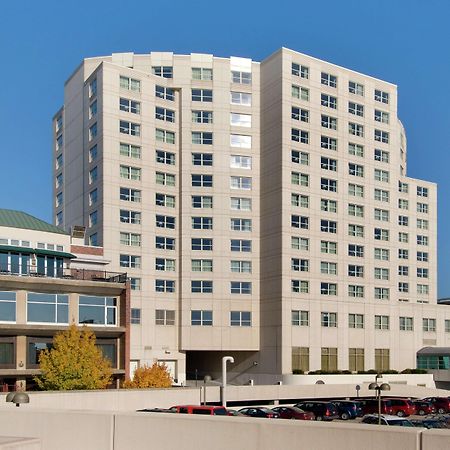 Hotel Hilton Madison Monona Terrace Exterior foto